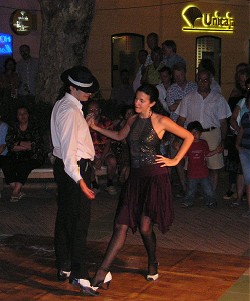 Argentinsk tango p gadeplan !!