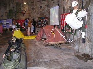 Fra legionens spndende museum i Calvi (2004)